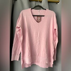 Women’s Jouica Light Pink Sweater Size XL